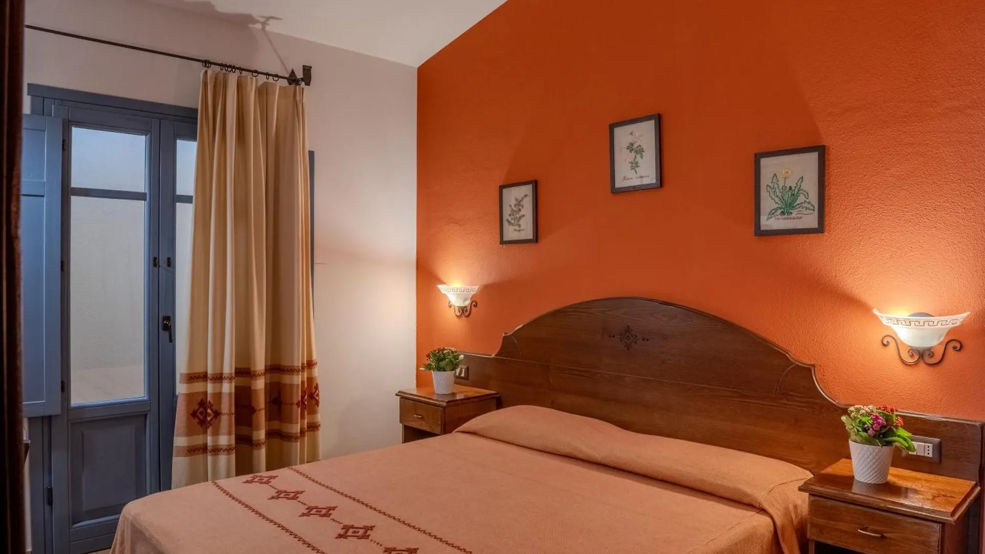 Hotel Bia Maore Baunei